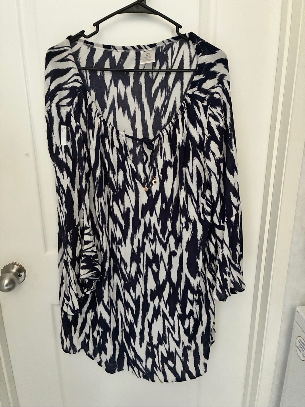 Anne Cole Black and White Abstract Printed Tunic